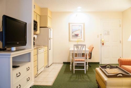 Hawthorn Suites by Wyndham Jacksonville image 2